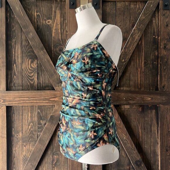 Smismivo Strapless Green Floral One Piece Ruched Padded Swimsuit - Picture 5 of 12